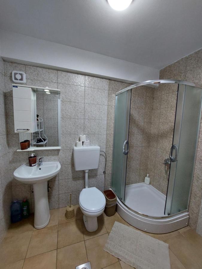 Dzusy Apartments โอครีด ภายนอก รูปภาพ