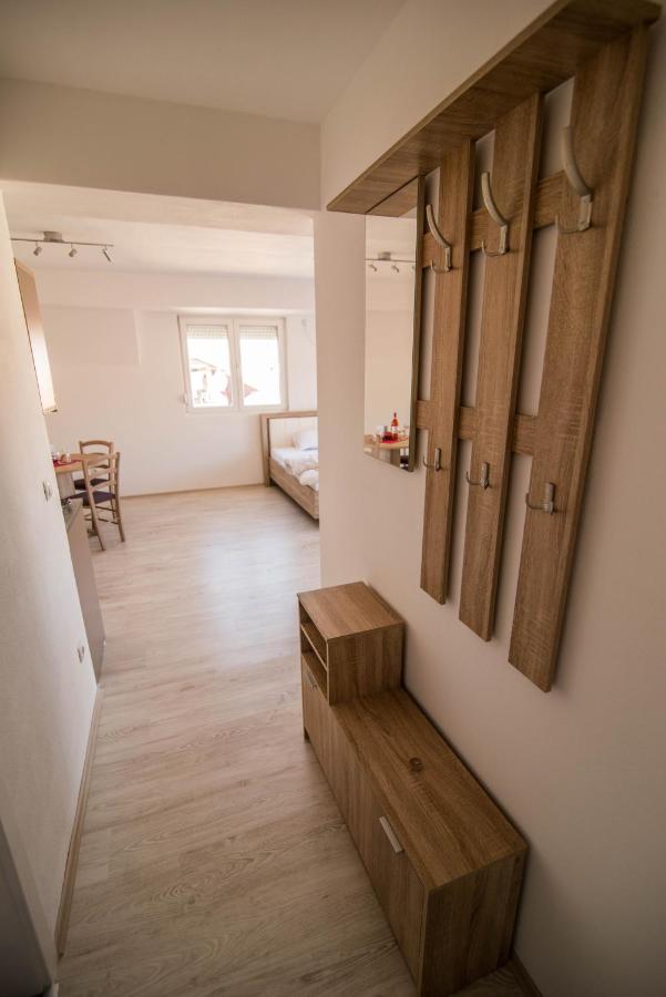 Dzusy Apartments โอครีด ภายนอก รูปภาพ